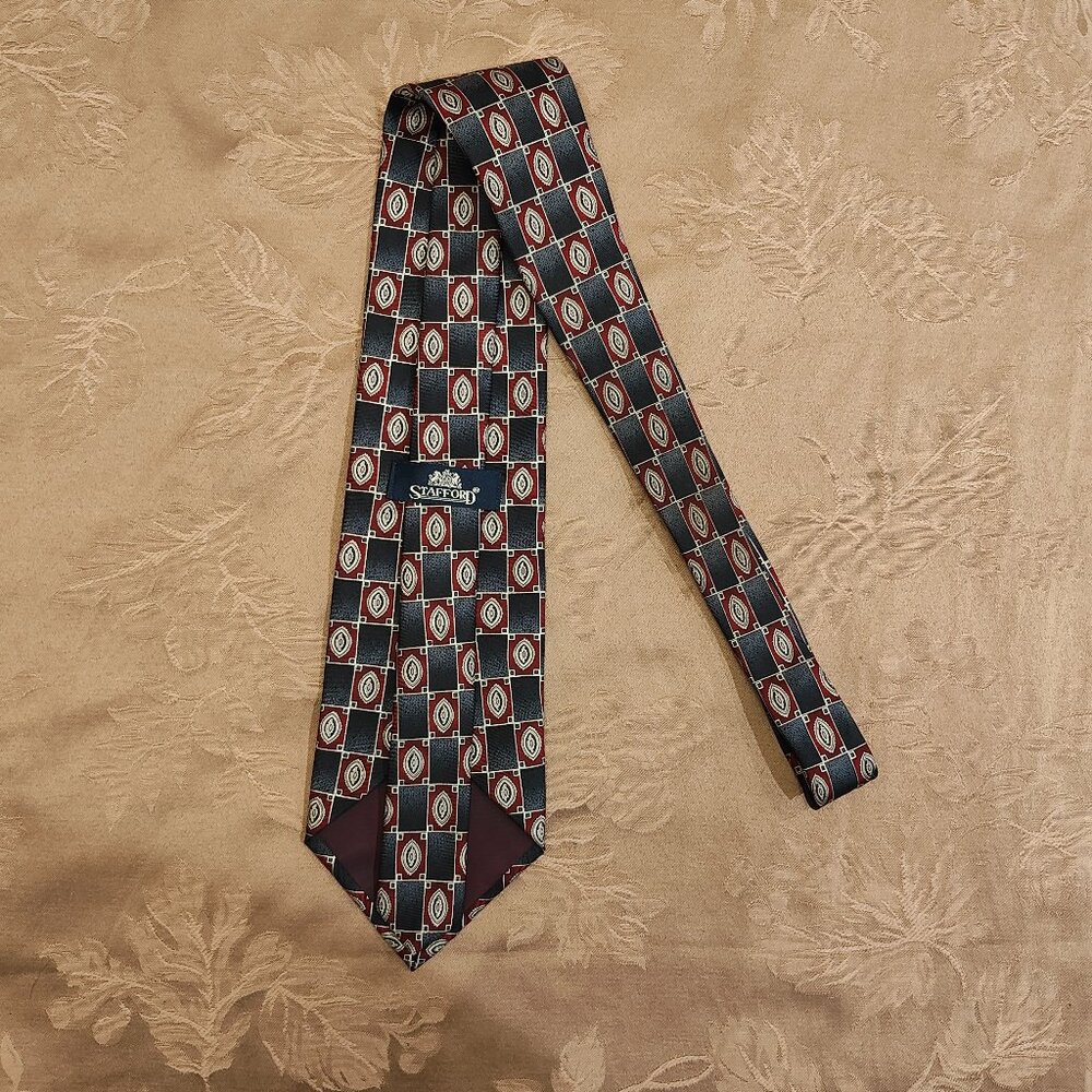 Stafford 100% Silk Red and Grey Patterned Tie, Excellent Used Condition! (EUC)